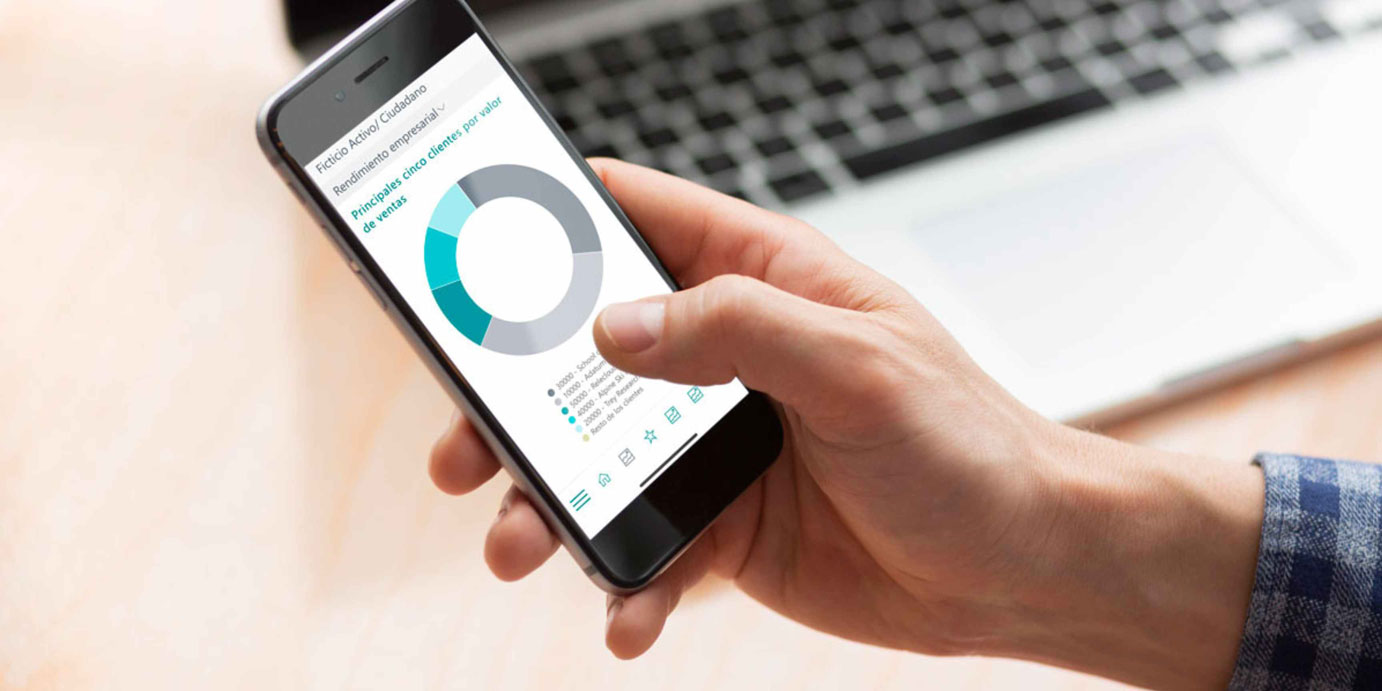 ¿Qué ofrece Business Central a las pymes? Imagen de pantalla de BC en movil