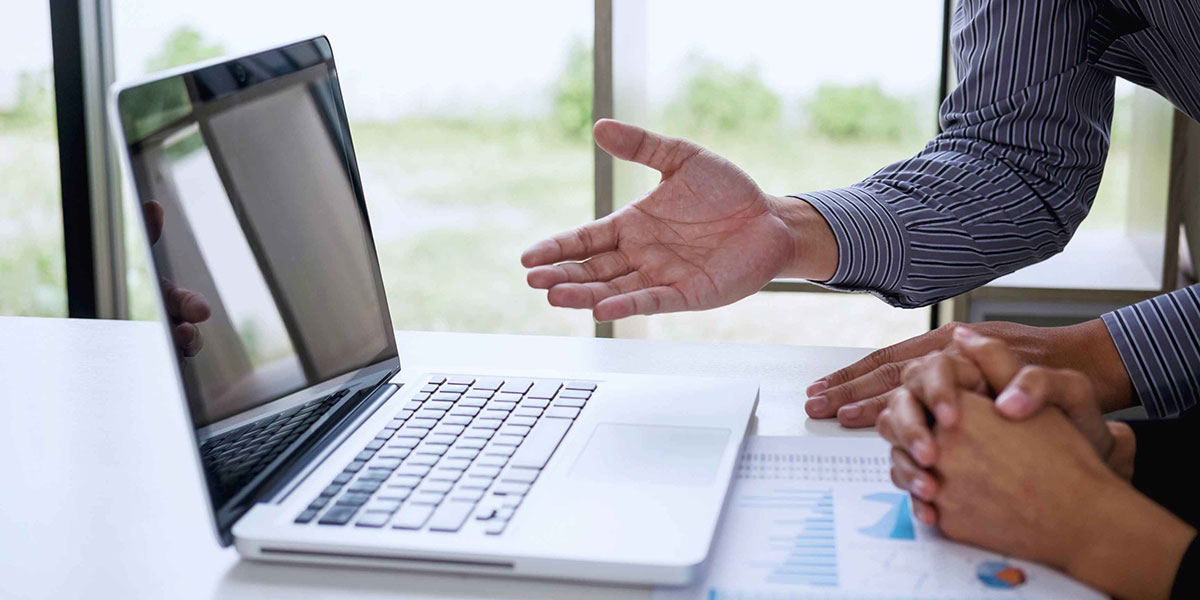 Cómo compartir un informe SEO